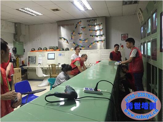 礼拜一到深圳大型智能小区碧水龙庭二期消防监控改造实战了